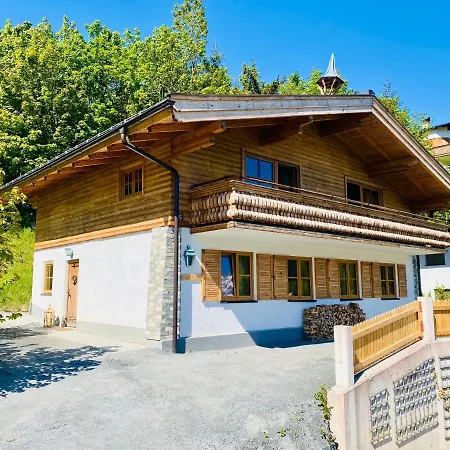 Ski-In & Ski-Out Out Chalet Maria With Amazing Mountain View Maria Alm am Steinernen Meer Exterior photo